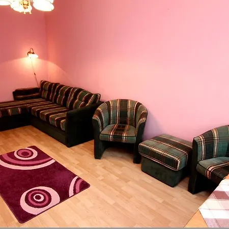 Yuliya 9 Apartment